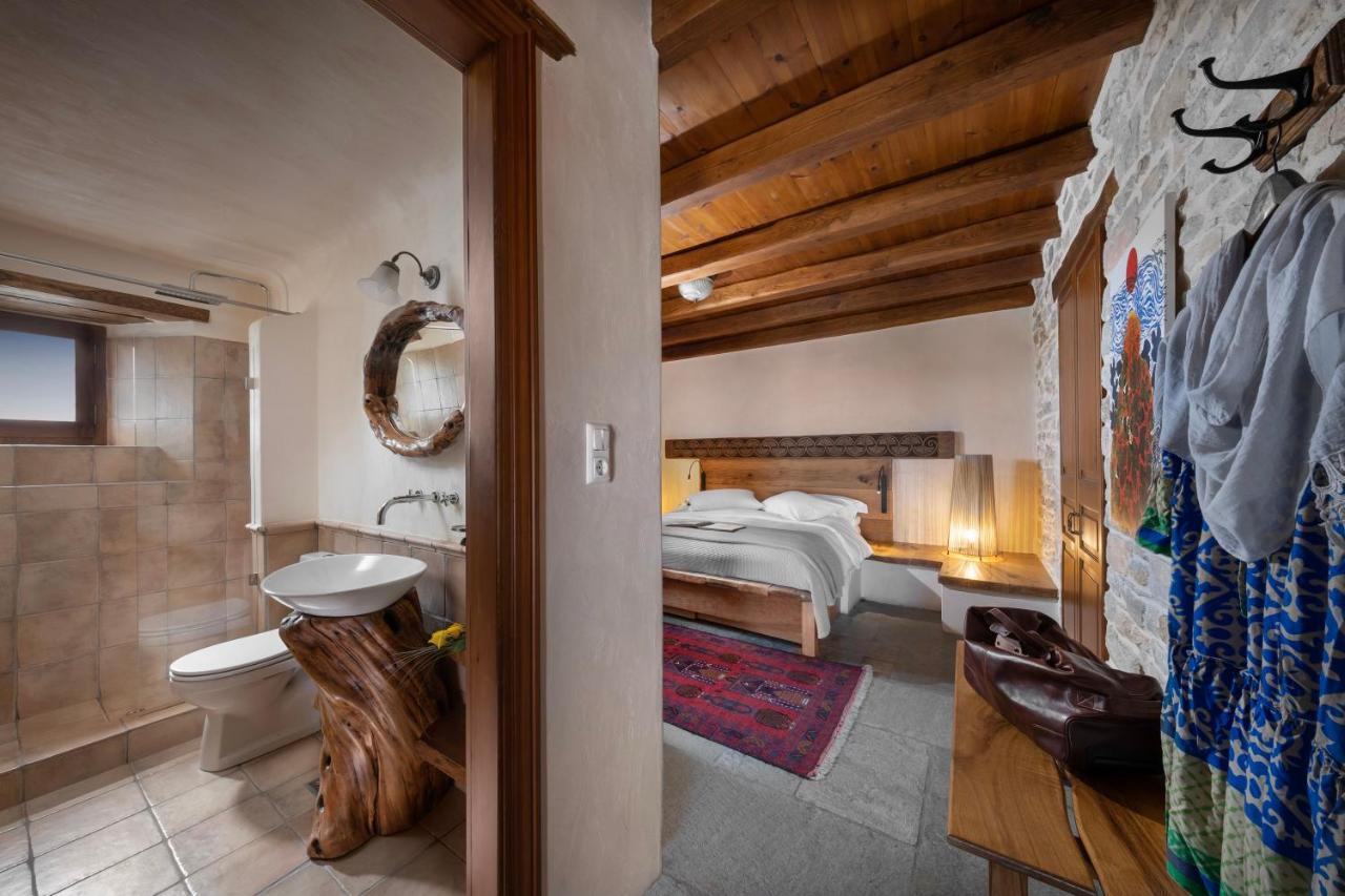 Sakali Mansion Hotel Pinakátai Buitenkant foto